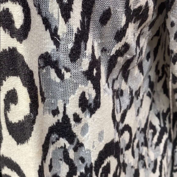 Chico’s Black & Cream Cardigan Sweater - Picture 3 of 5